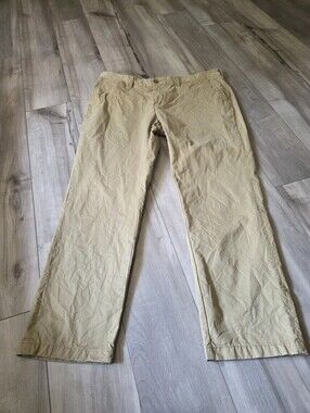 Southern Pines Men's Chino Pants